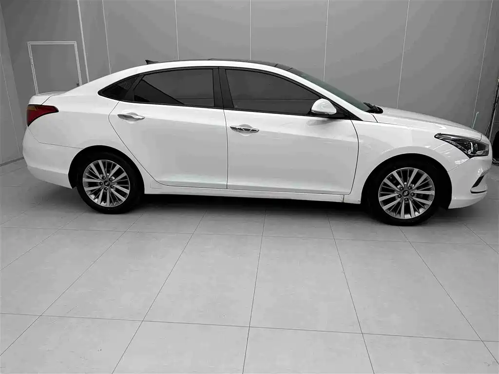 Hyundai Mistra 2018 — фото 16