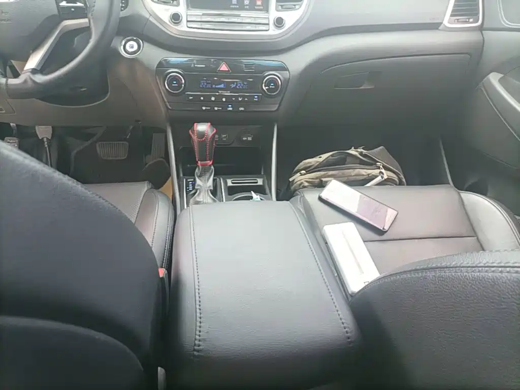Hyundai Tucson 2016 — фото 14