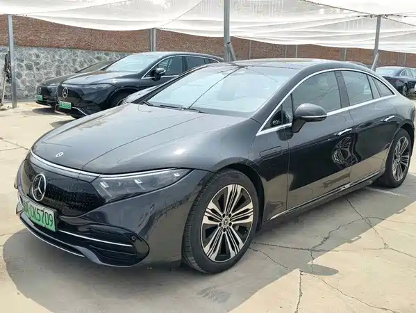 Mercedes-Benz EQS 2024