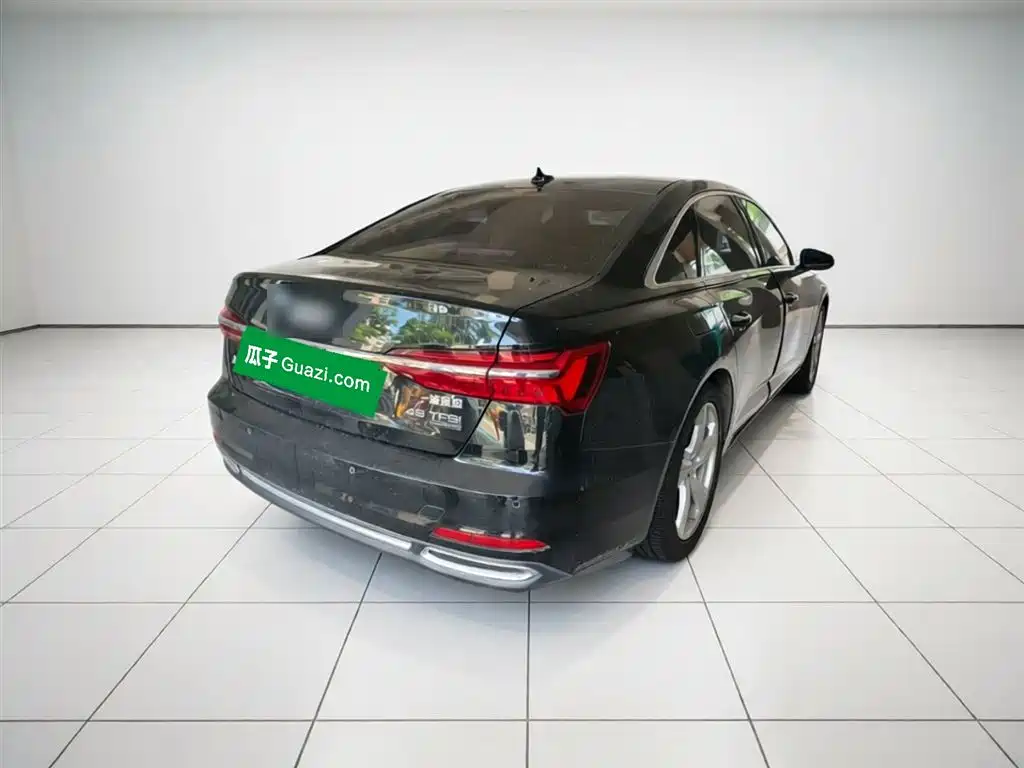 Audi A6L 2022