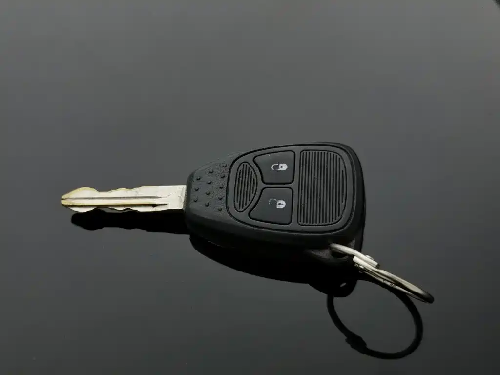 Jeep Compass 2012 — фото 19