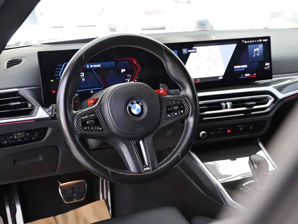 BMW M4 2024 — фото 11