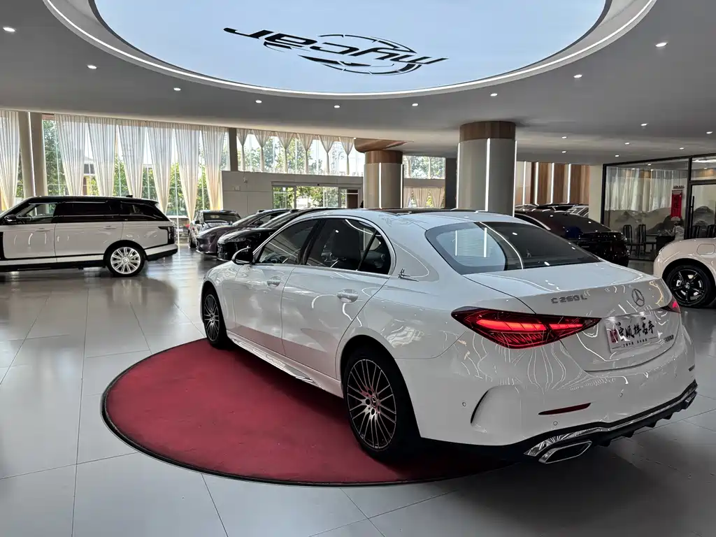Mercedes-Benz C-Class 2023