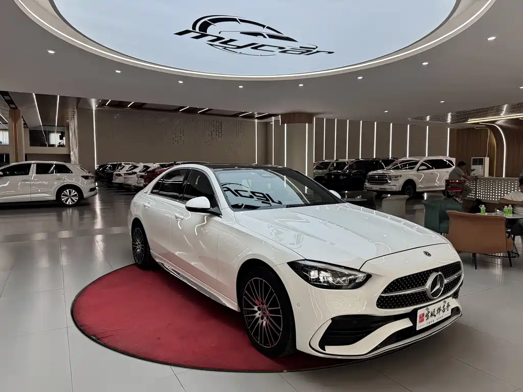 Mercedes-Benz C-Class 2023