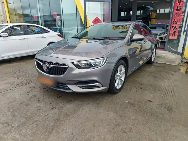 Buick Regal 2018