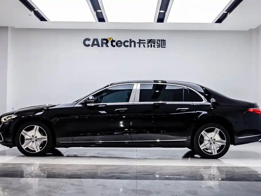 Mercedes-Benz Maybach S-Class 2023