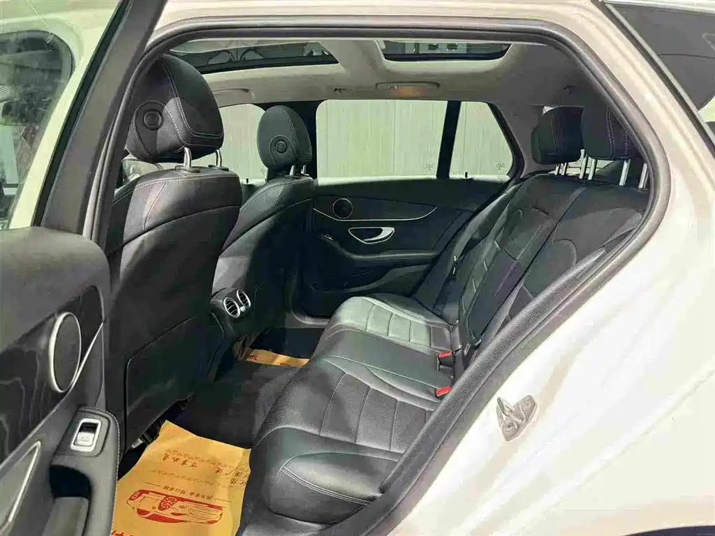Mercedes-Benz C-Class 2017