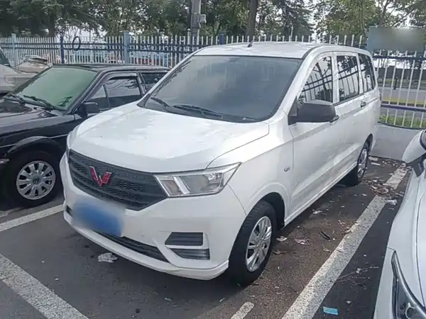 Wuling Hongguang 2021
