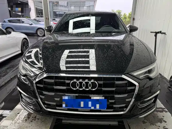 Audi A6L 2023