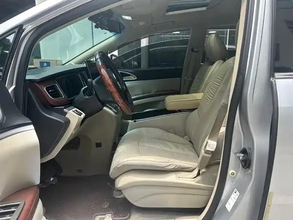 Buick GL8 2018
