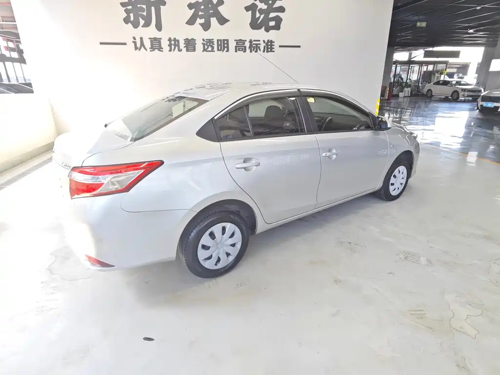 Toyota Vios 2016 — фото 6