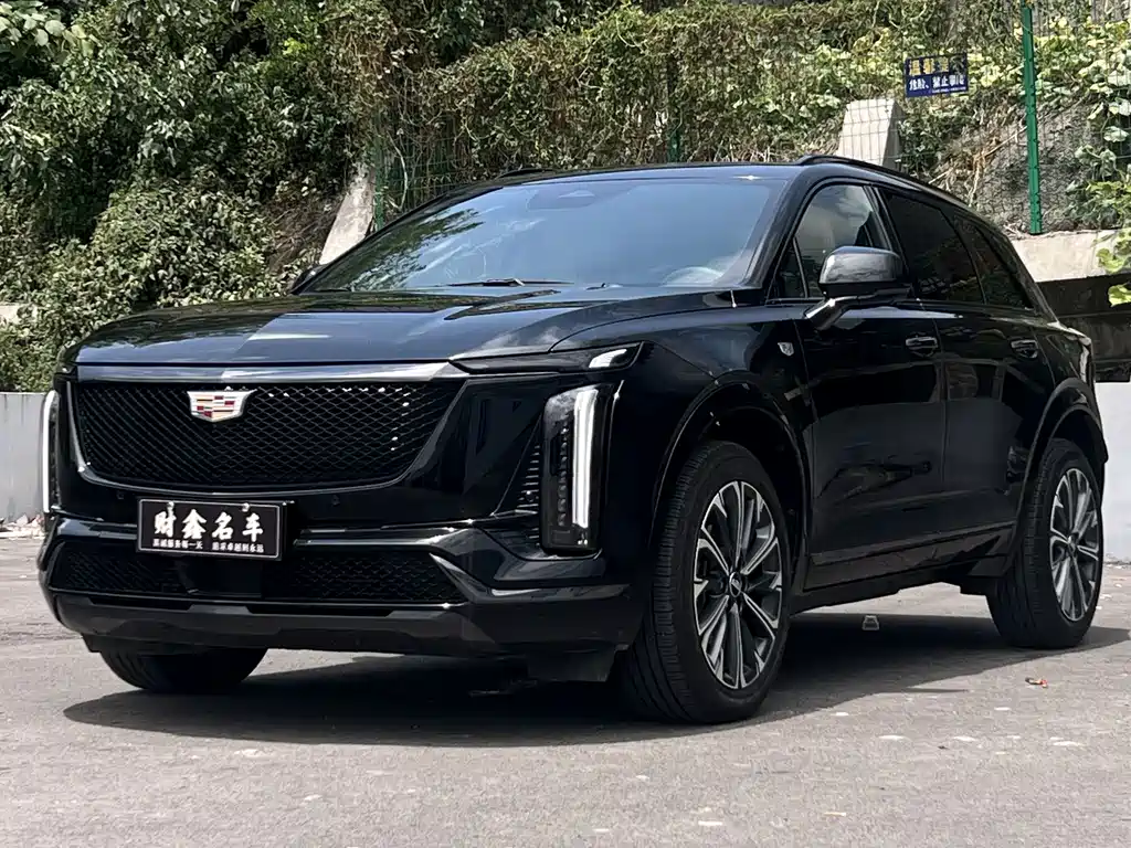 Cadillac XT5 2024 — фото 1