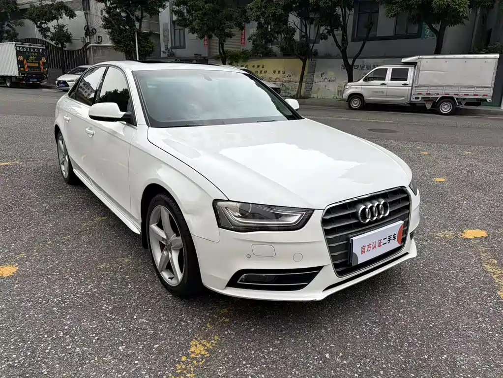 Audi A4L 2014
