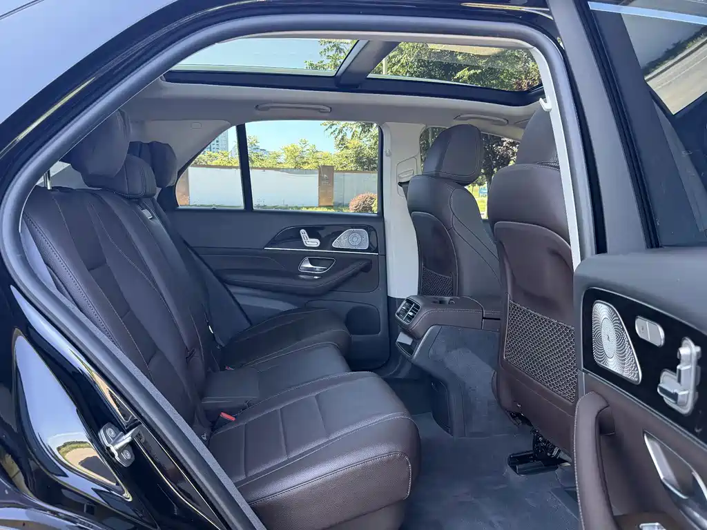 Mercedes-Benz GLE 2020 — фото 13