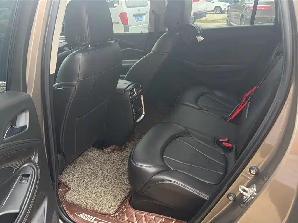 Buick Envision Plus 2018 — фото 10