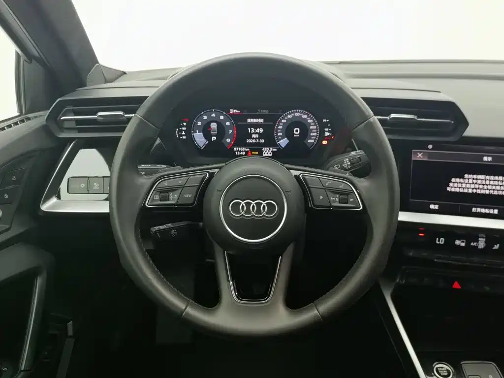 Audi A3 2021 — фото 11