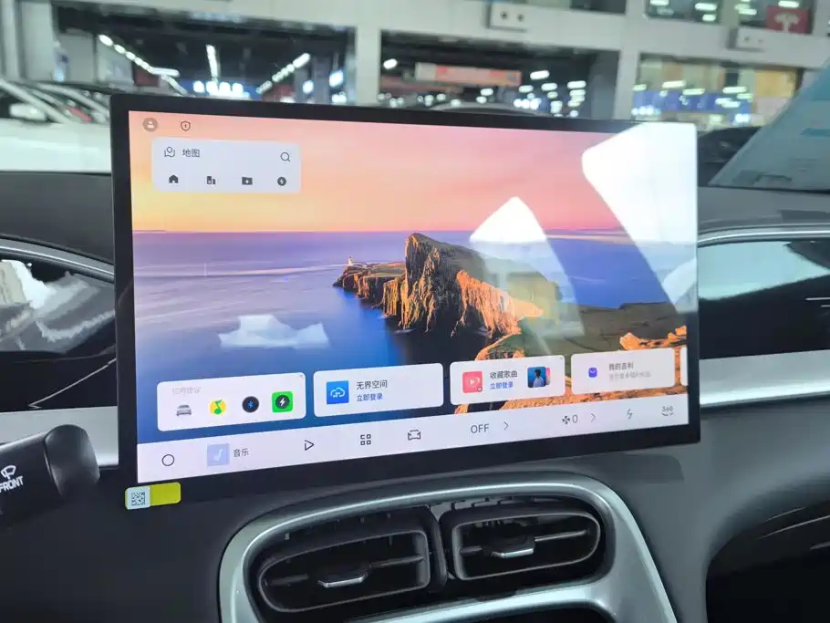 Geely Galaxy Starwish 2026 — фото 13