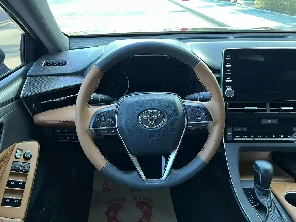Toyota Avalon 2021 — фото 13