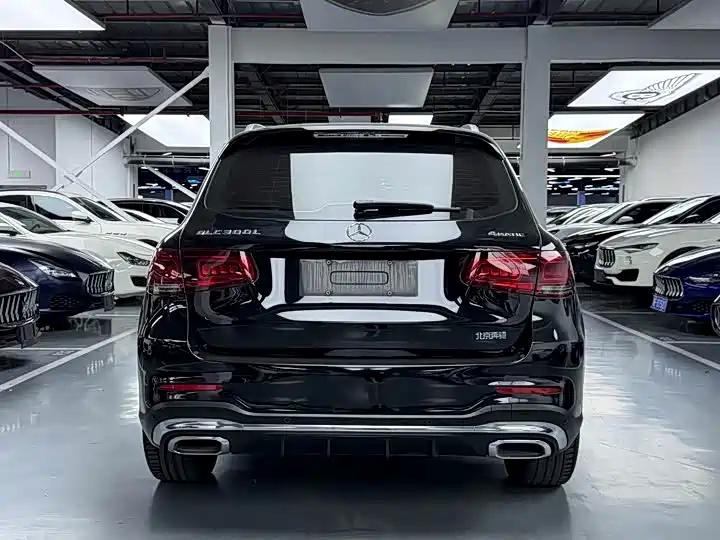Mercedes-Benz GLC 2020 — фото 17