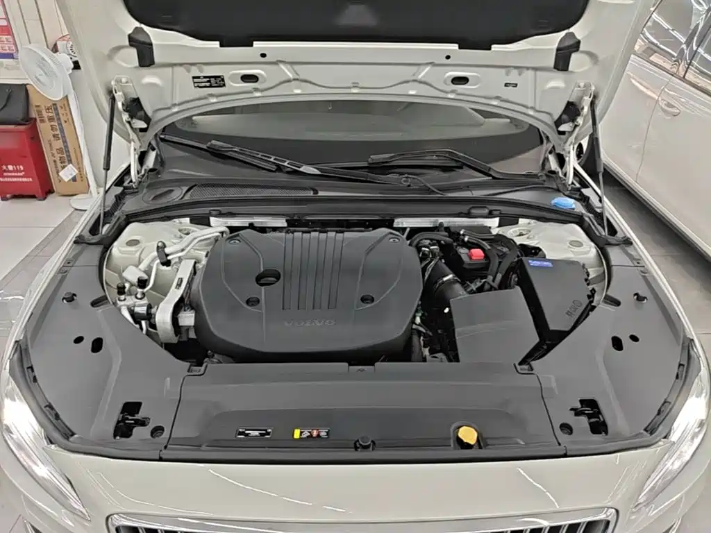 Volvo S90 2022 — фото 20