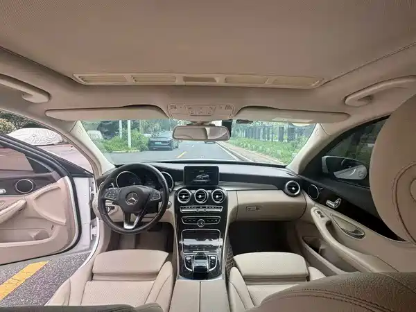 Mercedes-Benz C-Class 2015