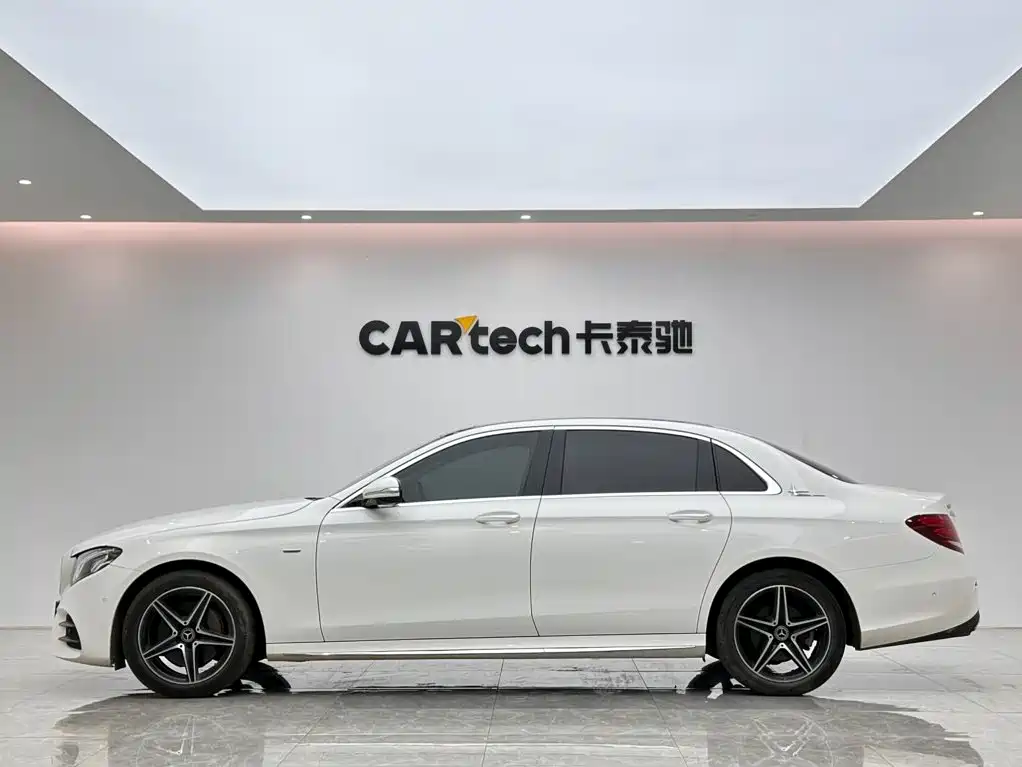 Mercedes-Benz E-Class 2020 — фото 2