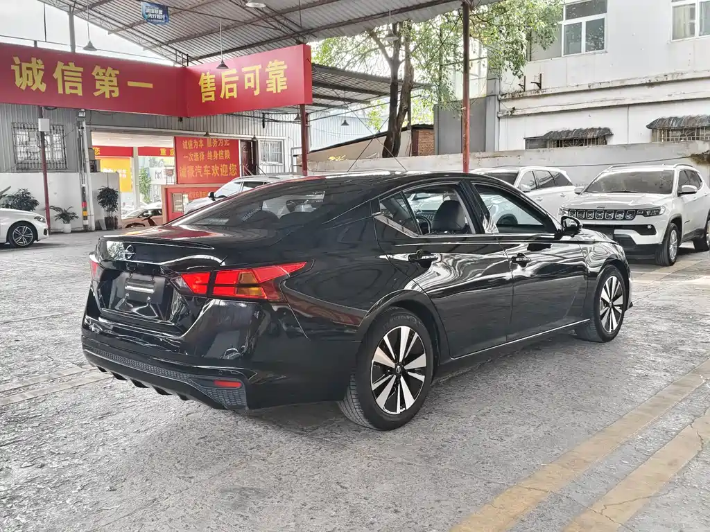 Nissan Teana 2023 — фото 10
