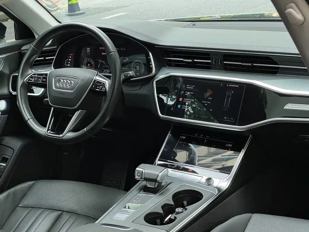 Audi A6 2023 — фото 9