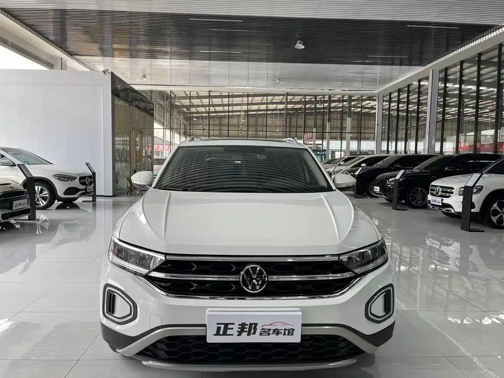 Volkswagen T-Roc 2024