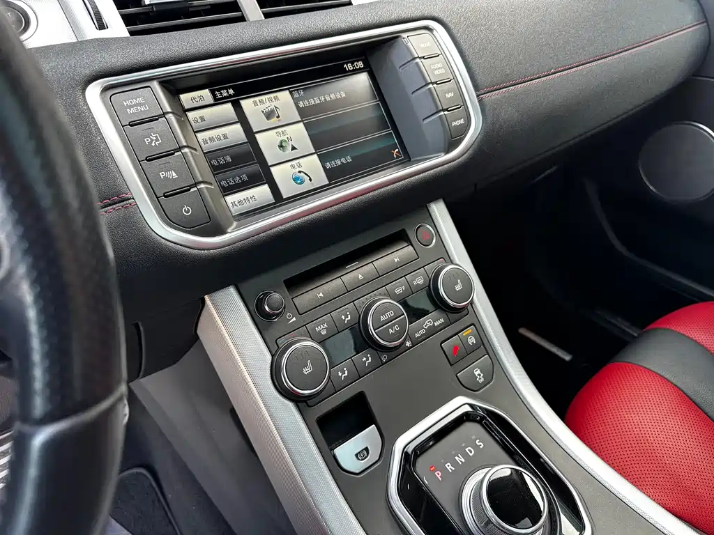 Land Rover Evoque 2015 — фото 13