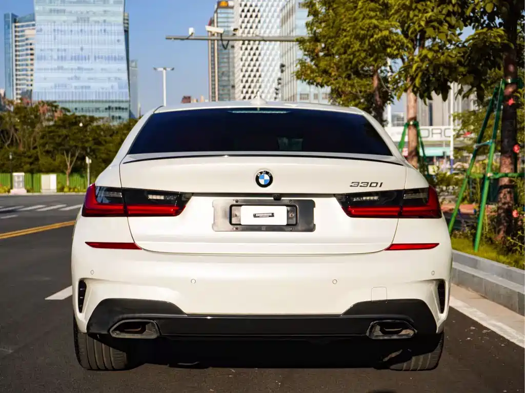 BMW 3 Series 2021