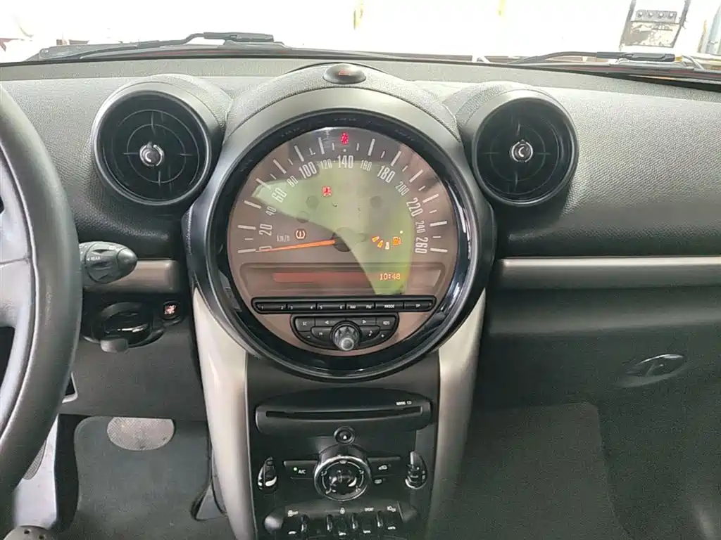 MINI Countryman 2015 — фото 13