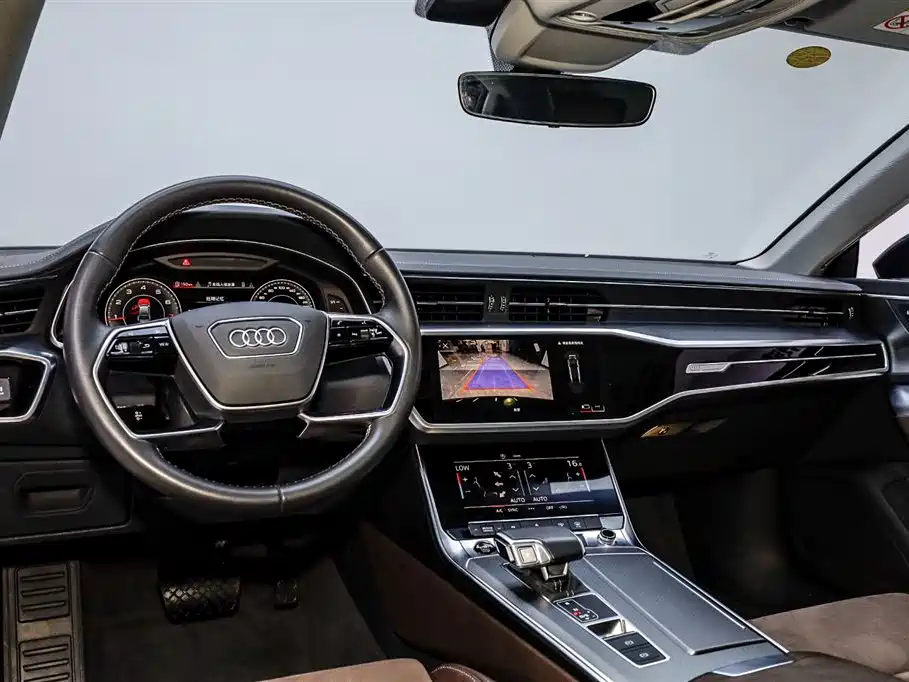 Audi A7L 2024 — фото 13
