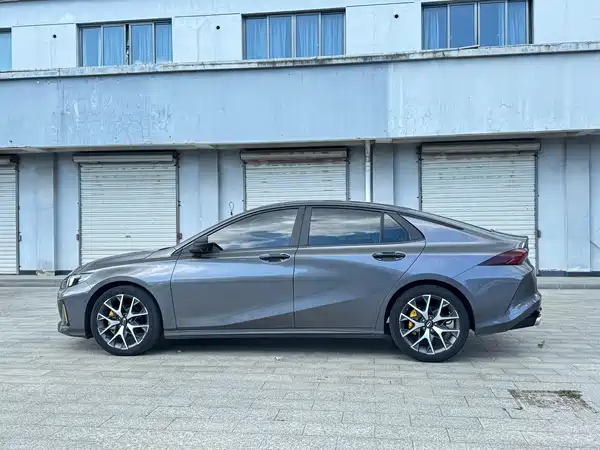 GAC Trumpchi Empow 2021