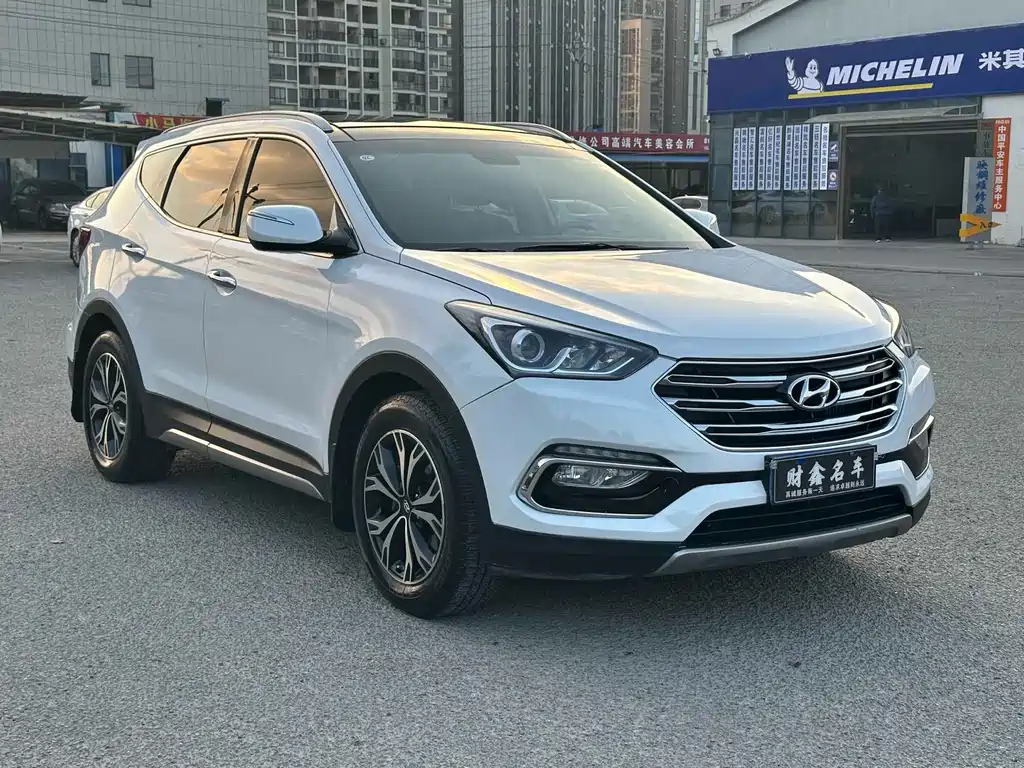 Hyundai Santa Fe 2017 — фото 3