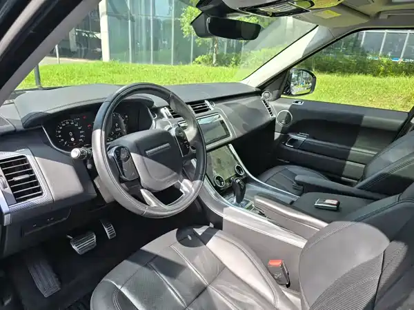 Land Rover Range Rover Sport 2021