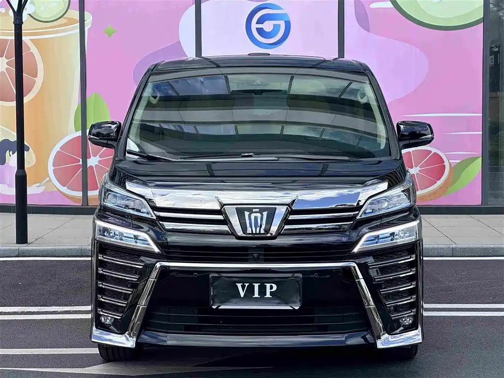 Toyota Vellfire 2022 — фото 2