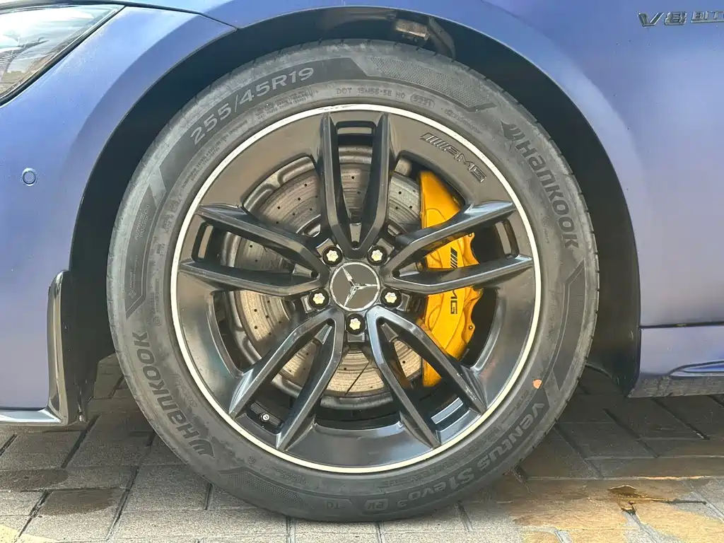 Mercedes-Benz AMG GT 2019 — фото 16