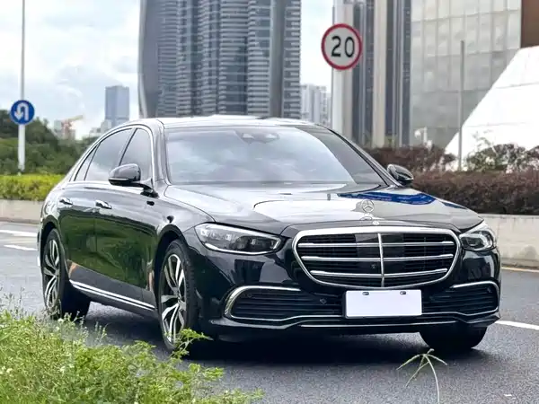 Mercedes-Benz S-Class 2021