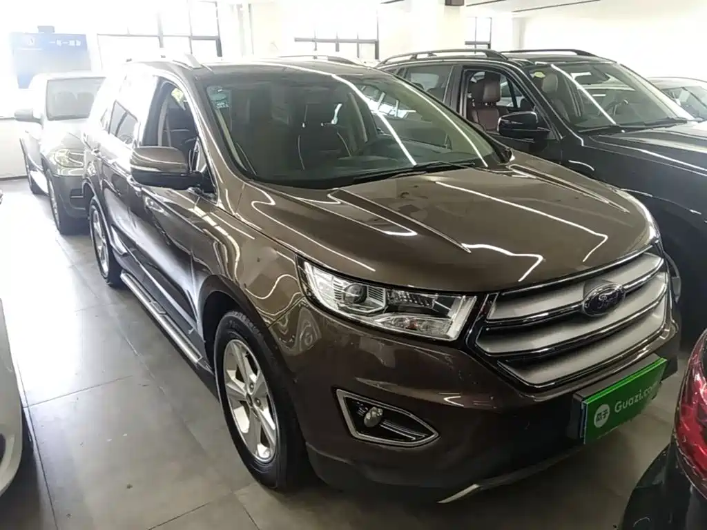 Ford Edge 2016 — фото 4