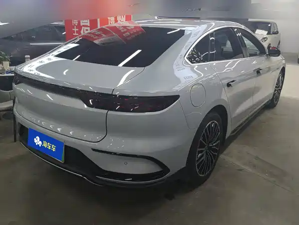 BYD Han 2024