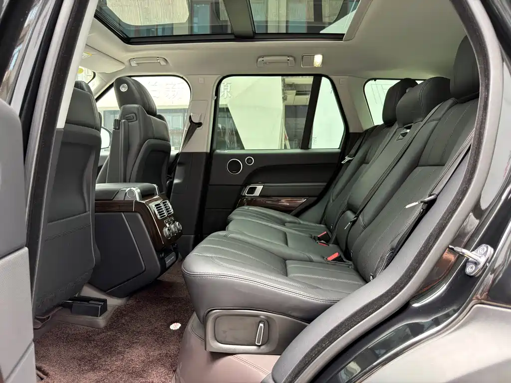 Land Rover Range Rover 2017 — фото 12