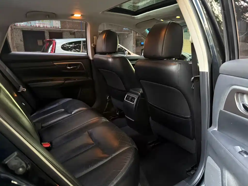 Nissan Teana 2016