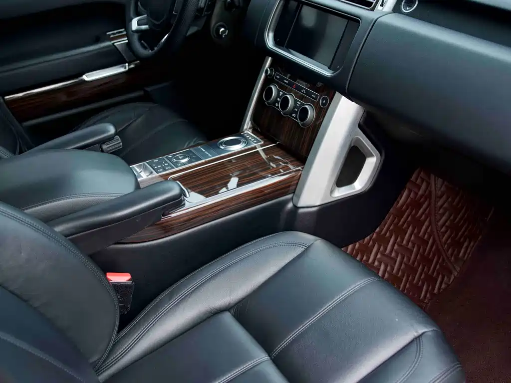 Land Rover Range Rover 2017 — фото 11