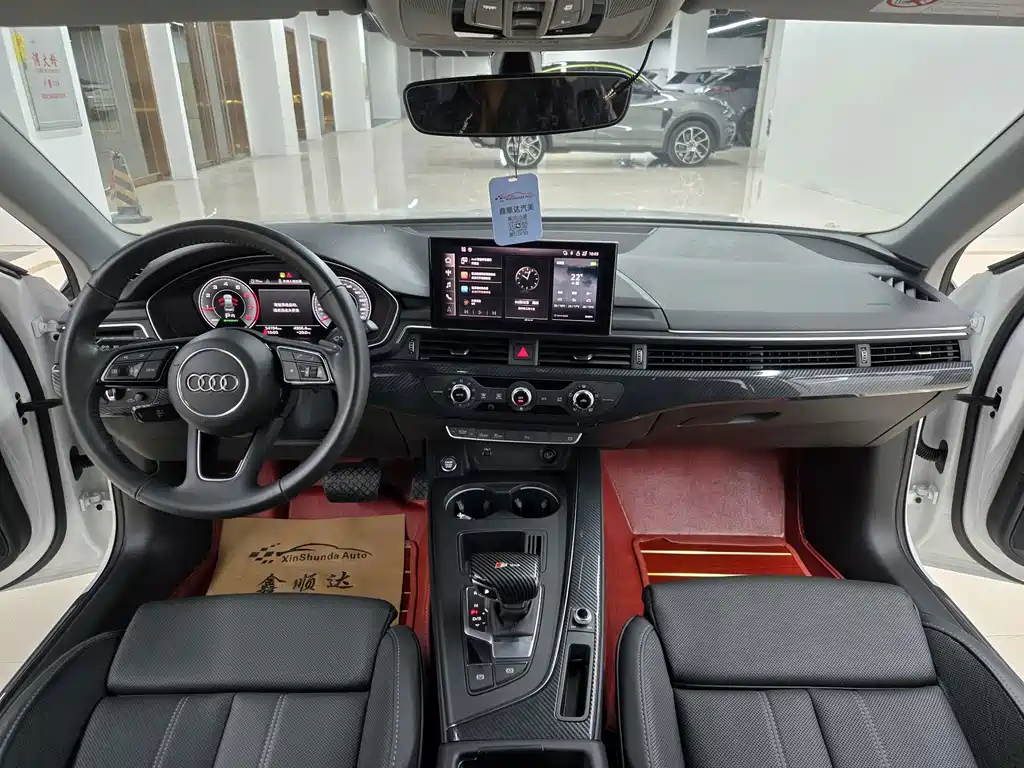Audi A4L 2021