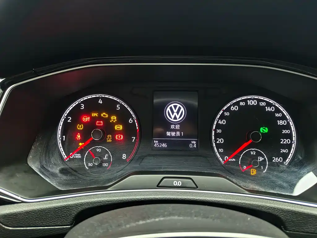 Volkswagen T-Roc 2019 — фото 16