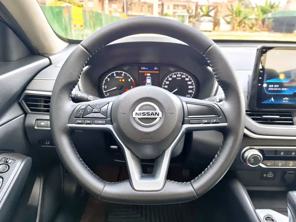 Nissan Teana 2023 — фото 13