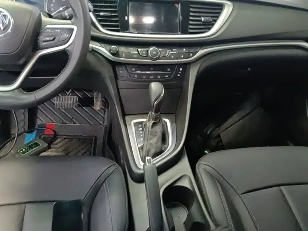 Buick Excelle 2019 — фото 14