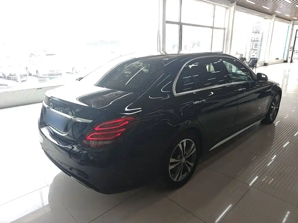 Mercedes-Benz C-Class 2015