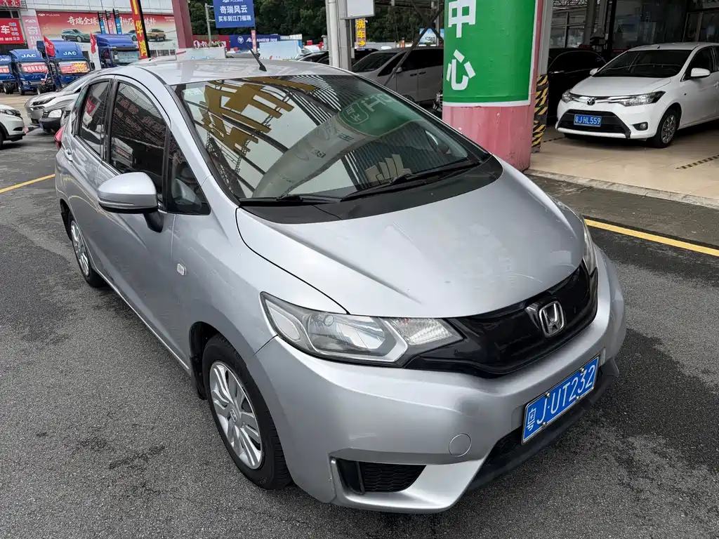 Honda Fit 2015